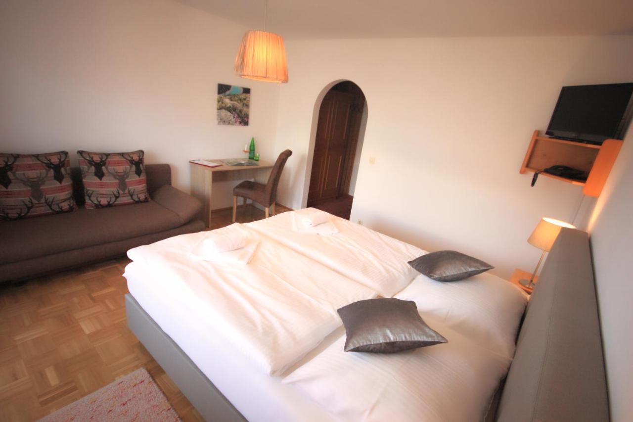 Hotel Pension Eichenhof Ried im Zillertal Exteriér fotografie