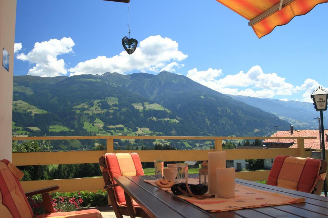 Hotel Pension Eichenhof Ried im Zillertal Exteriér fotografie