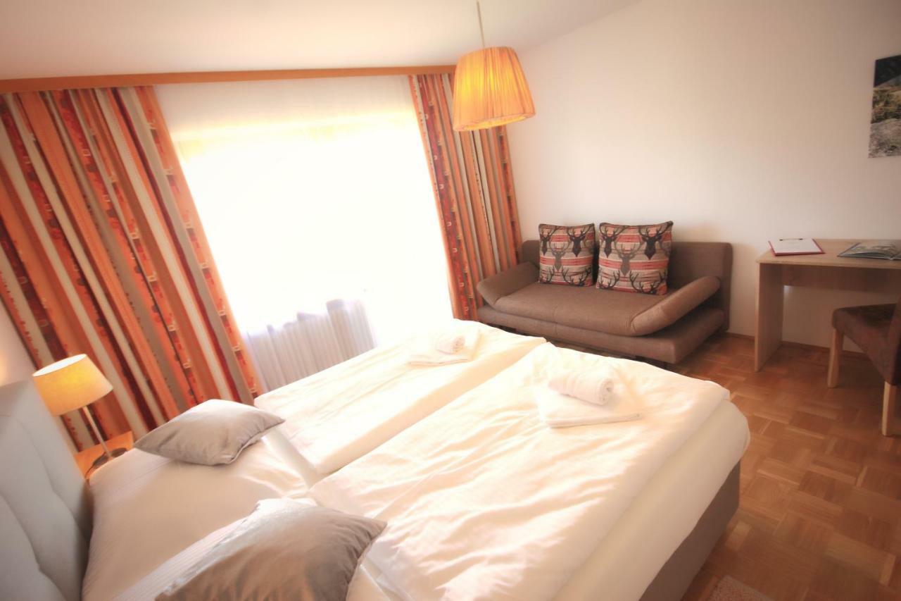 Hotel Pension Eichenhof Ried im Zillertal Exteriér fotografie